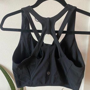 Lululemon Stash It Bra Medium Support B/C cup